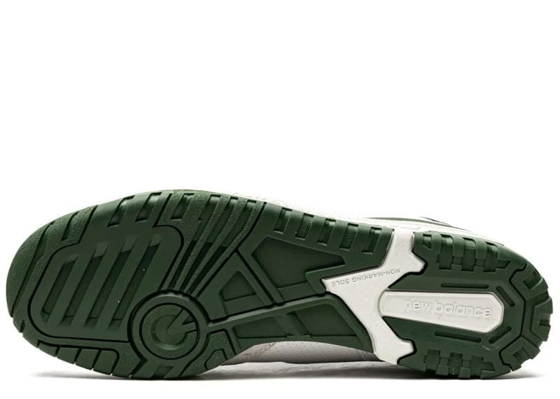 New Balance 550 – White &amp; Green  👟