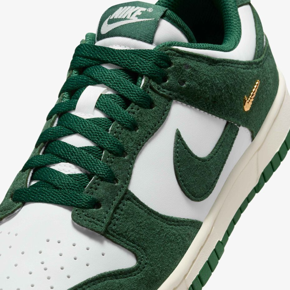 Nike Dunk Low “Gorge Green